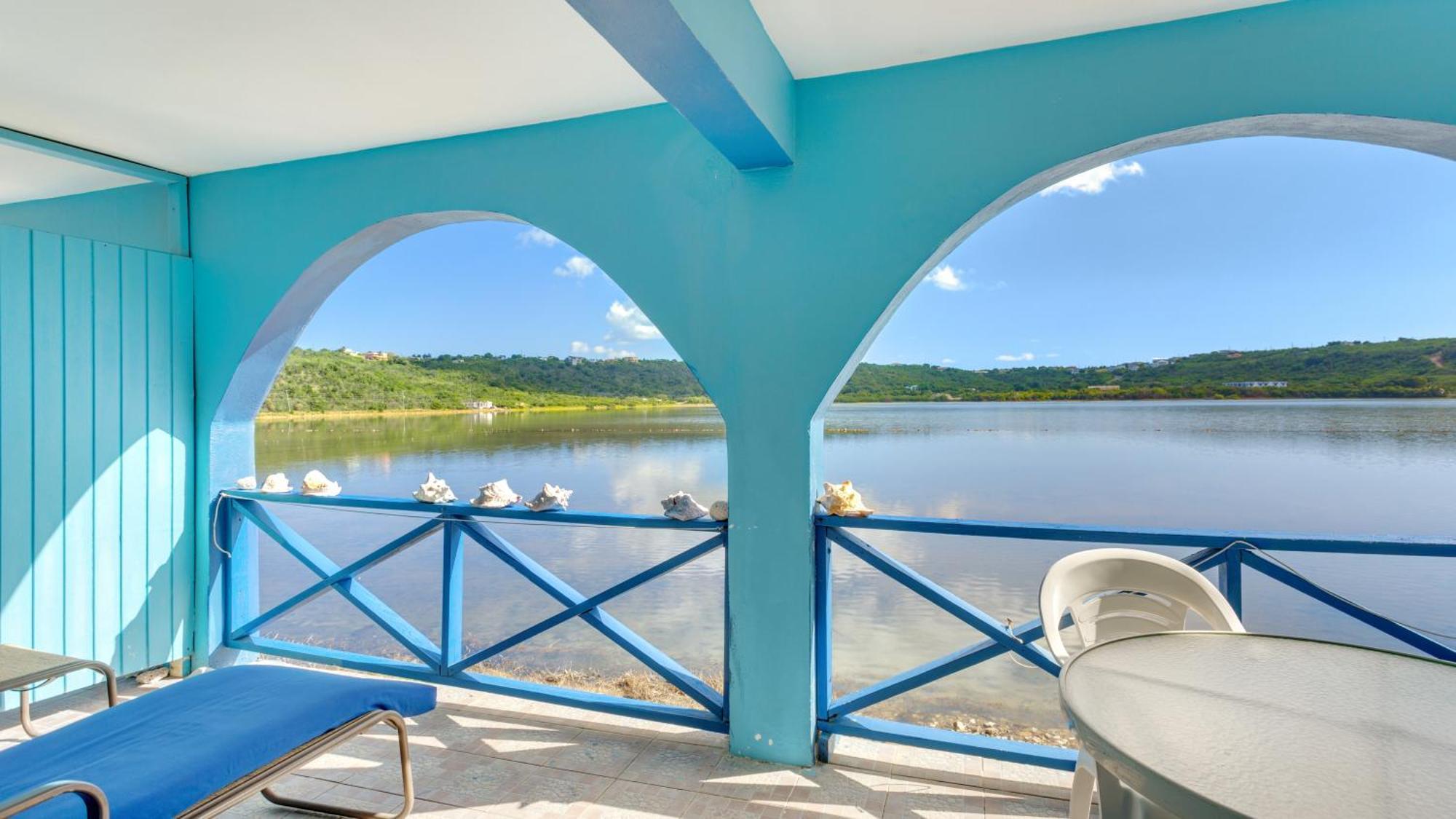 Edwards Guesthouse Sandy Ground Village Экстерьер фото