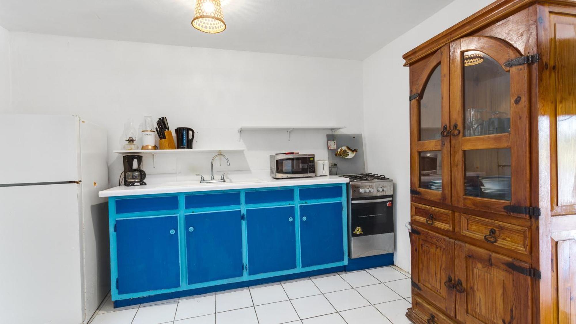 Edwards Guesthouse Sandy Ground Village Экстерьер фото